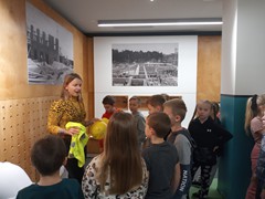 Klasy 2a 2b w Muzeum COP (5)